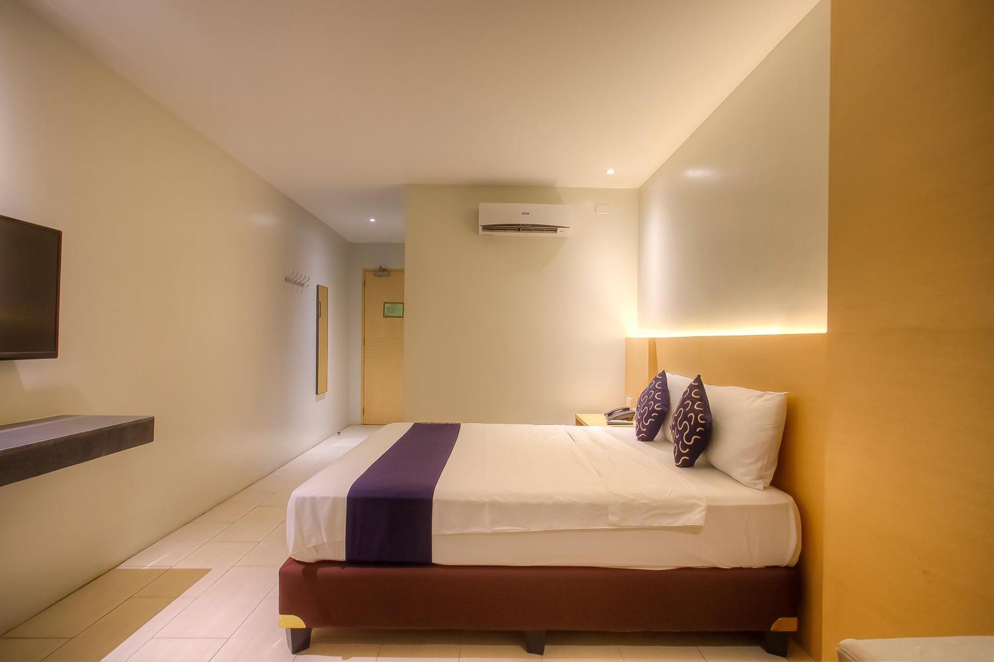 Capital O 827 Speciale Hotel Rosario  Kültér fotó